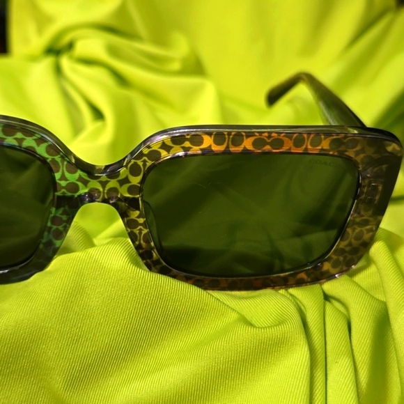 Coach Rainbow Signature Sunglasses - Picture 3 of 9